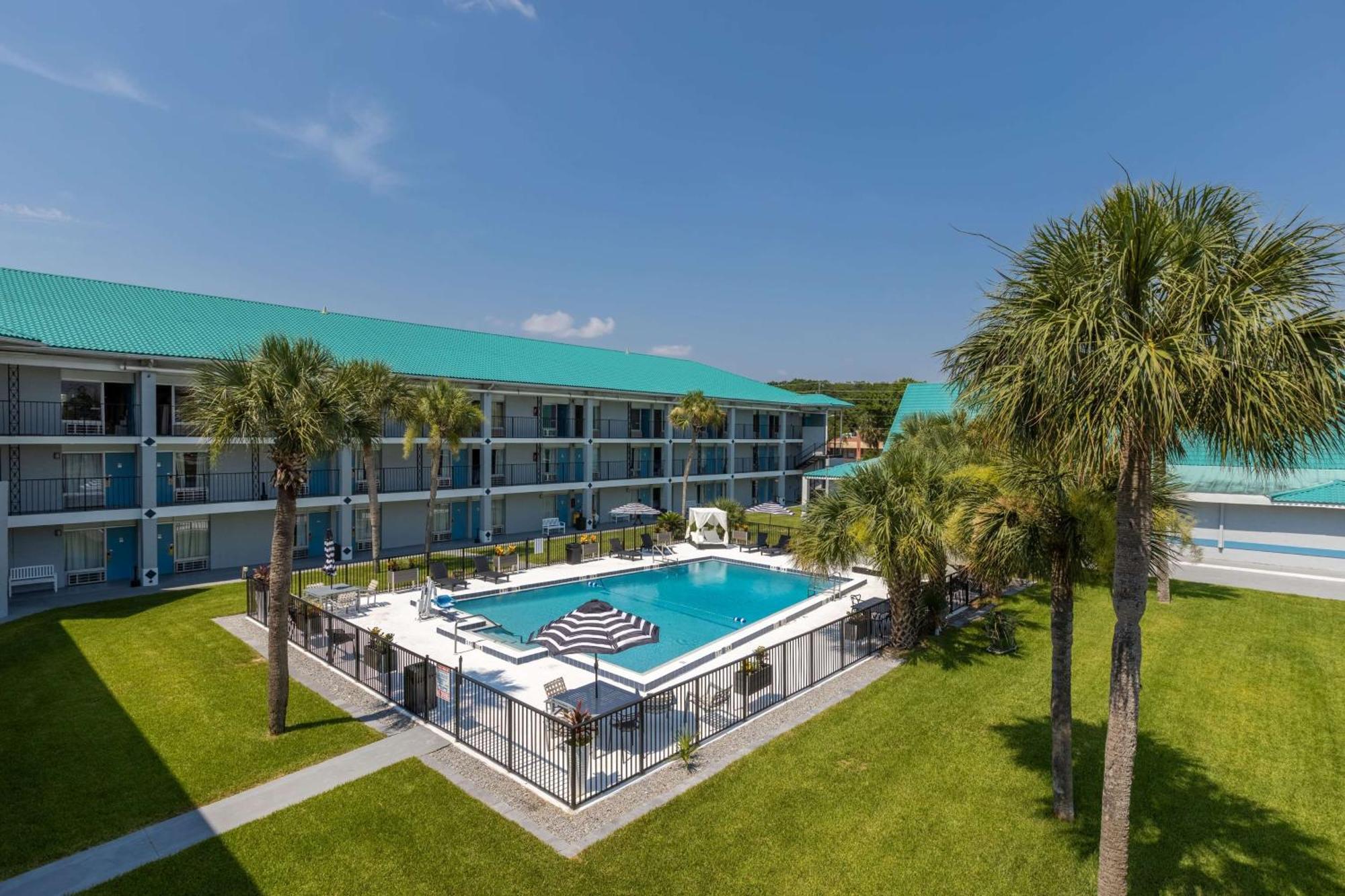Developer Inn Orlando North, A Baymont By Wyndham Altamonte Springs Exterior photo